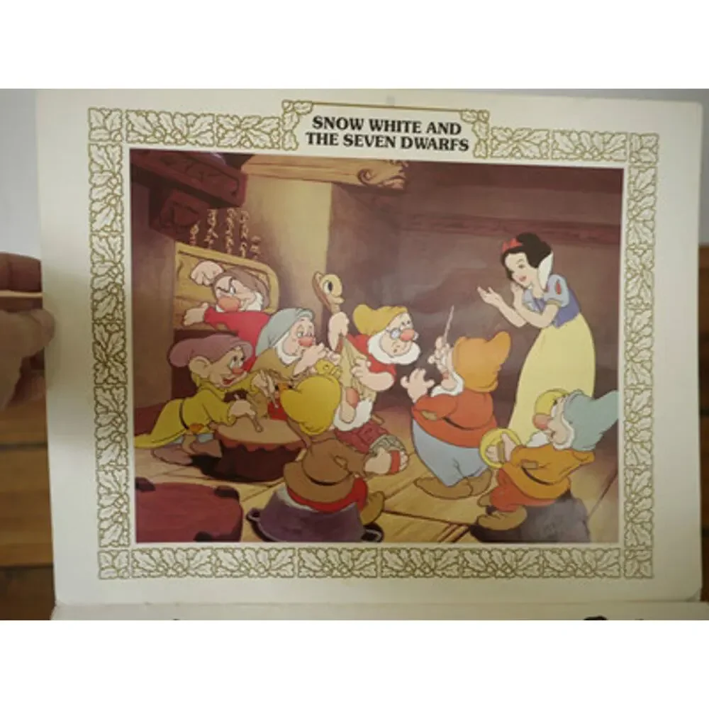 Vintage 1982 Authentic Walt DISNEY Classics Calendar Snow White Cinderella Dumbo
